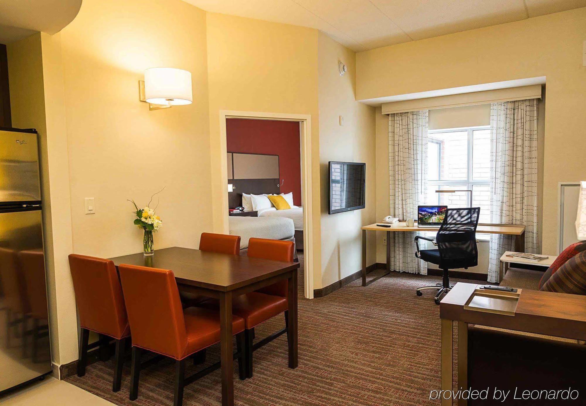 Residence Inn By Marriott Ottawa Airport Bagian luar foto